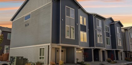 9634 19th Avenue SE Unit #B, Everett