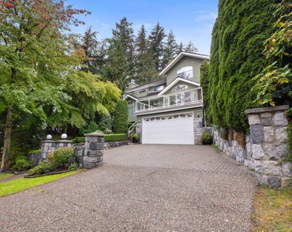 3907 Braemar Place, North Vancouver