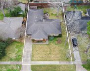 5216 Mimosa Drive, Bellaire image