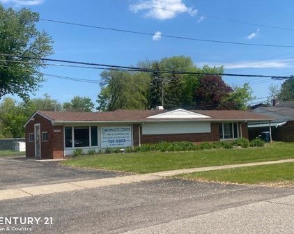 42700 Van Dyke, Sterling Heights