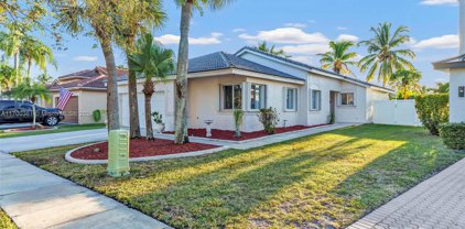 234 Sw 180th Ave, Pembroke Pines