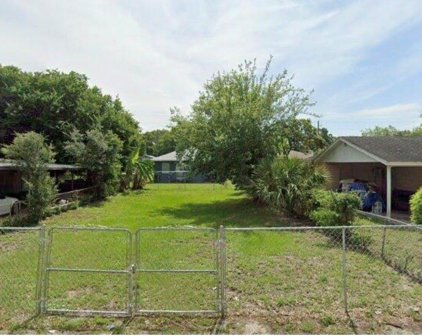 4617 N Troy Street, Tampa