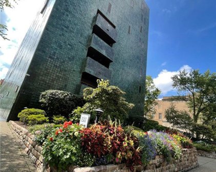 540 N Neville Street Unit 603, Oakland