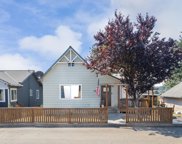 735 SE 8th Street, Toledo image