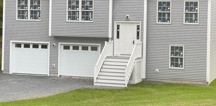 000 Murray Avenue, Milton