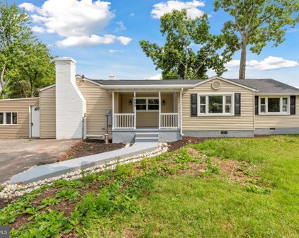 1565 E Philadelphia Ave, Gilbertsville