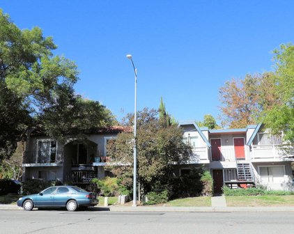 4913 Cowell Boulevard, Davis