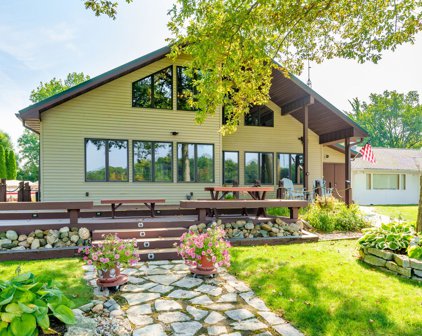 232 Custer Drive, Coldwater