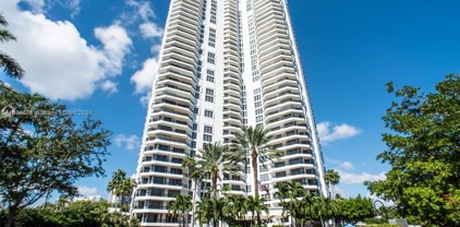 3500 Mystic Pointe Dr Unit #2306, Aventura