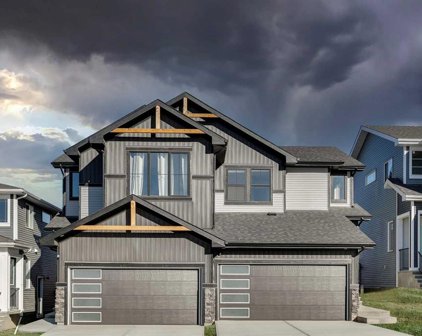 19 Waterford Manor, Chestermere