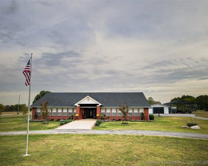 2454 Milton Road, Sulphur