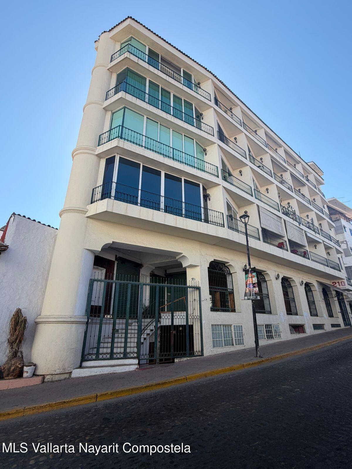 210 Morelos Unit 1 ''UNO'', Puerto Vallarta, JALISCO N/A — El Centro