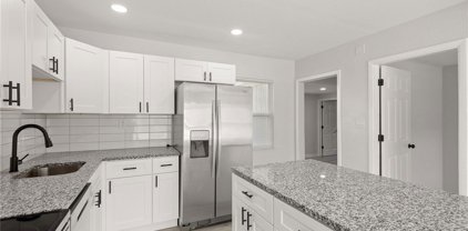 2056 Garden Lane, Bradenton