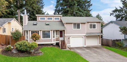 9512 Summerfield Loop SE, Olympia