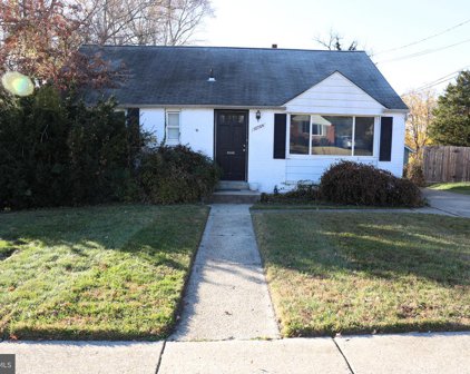 12704 Gould Rd, Silver Spring