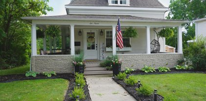 611 W Silver Lake, Fenton