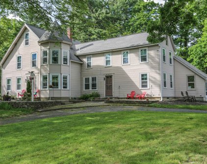 223 Central St, Hudson