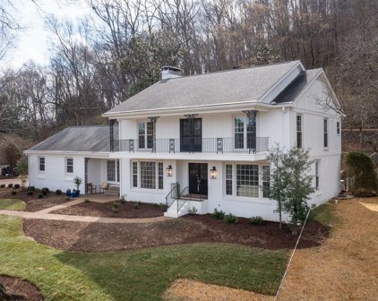 1241 Jefferson Davis Dr, Brentwood
