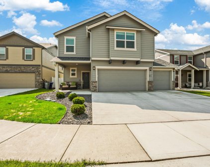 8016 S Dana Ln, Cheney