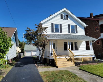 2073 Lincoln Avenue, Lakewood