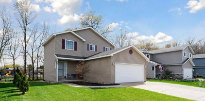 6525 SKYLAR, Waterford Twp