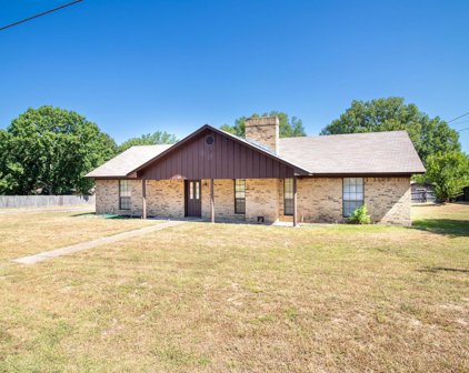 216 Windridge Dr, Whitehouse