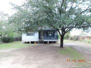 505 N Sayers Dr, Devine image