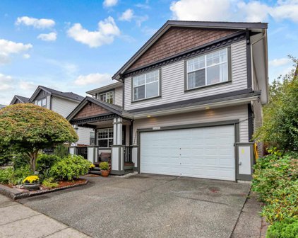 24090 Hill Avenue, Maple Ridge