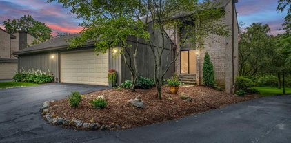 41350 WOODWARD Unit 1, Bloomfield Hills