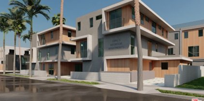 1638 S Bronson Ave, Los Angeles