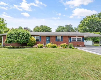 8812 Middlebrook Pike, Knoxville
