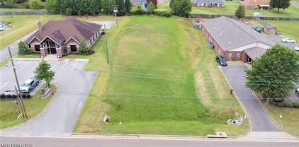 403 Getwell Road, Southaven