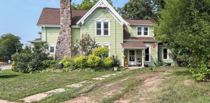 312 Swift Street, Edgerton