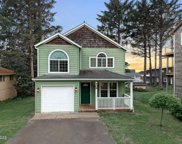 409 SE Jetty Ave, Lincoln City image