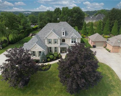 2522 Minton Dr, Moon/Crescent Twp