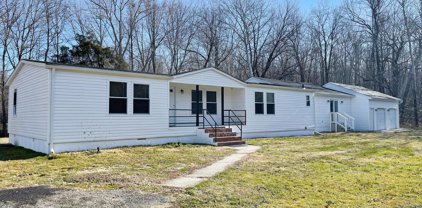1018 Rodgers Rd, Churchton