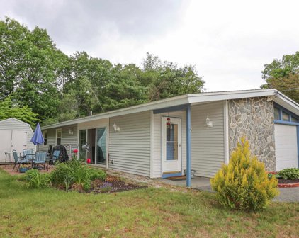 4 Johns Drive Unit #A, Hooksett