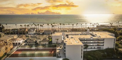 910 N Pacific St Unit 12, Oceanside