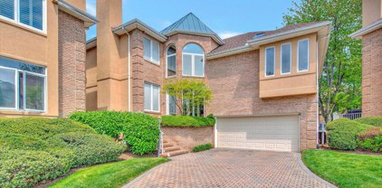 198 Crystal Springs Court Unit N198, Holmdel