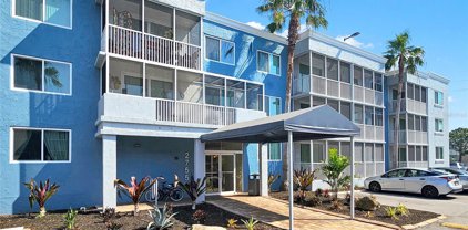 2755 Coconut Bay Lane Unit 114, Sarasota