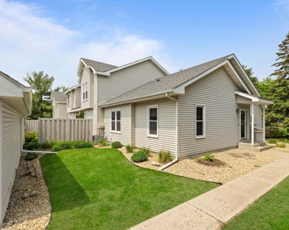 10310 Arrowwood Drive, Eden Prairie