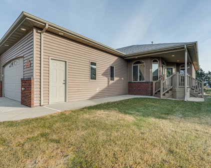 3527 Downing Street, Bismarck