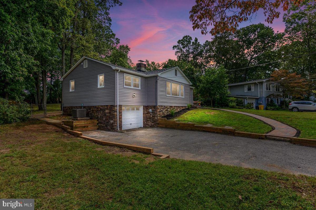 127 Arundel Beach Road, Severna Park, Severna Park, MD 21146 in Cape Arthur