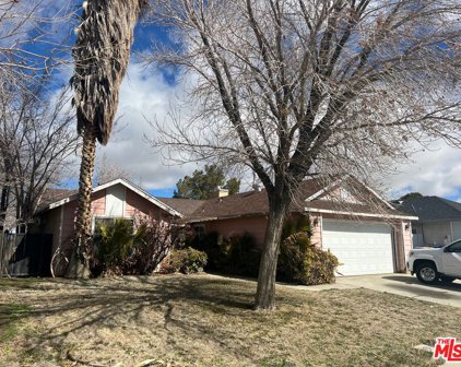 807  Trixis Ave, Lancaster