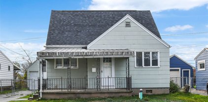 91 Southern Parkway, Cheektowaga