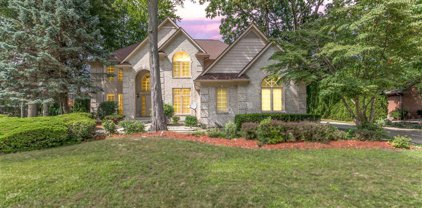 4783 AVIEMORE DR, Sterling Heights