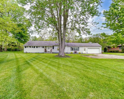 668 Kiser Lake Road, Saint Paris