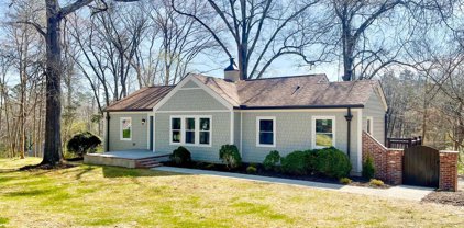 160 Eastcliff Se Drive, Concord
