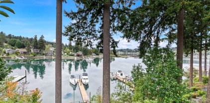 286 Shorewood Court, Fox Island