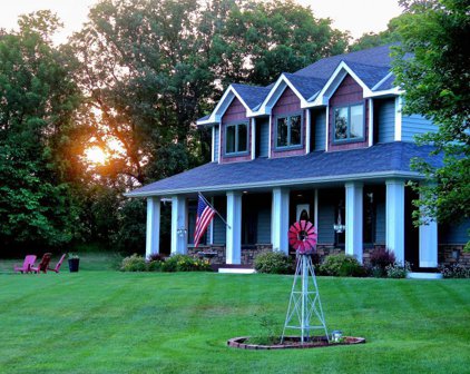 10734 313th Avenue, Princeton